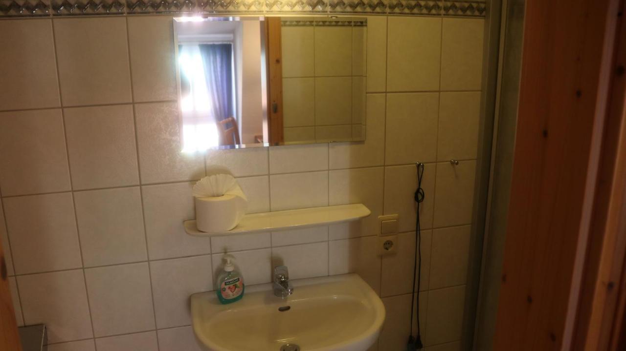 Ferienwohnung " Luv " ノイハルリンガージール エクステリア 写真